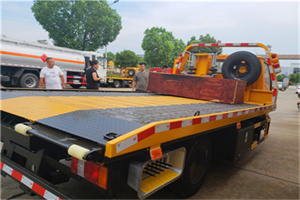 济源附近拖车电话号码服务